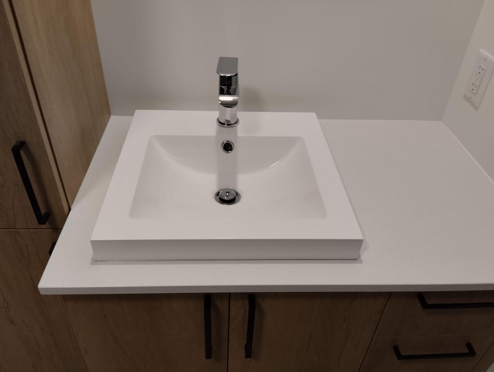 Salle de bain propre et désinfectée